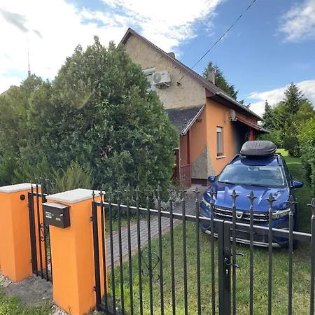 Haus Tannenmeise - Fenyvescinege Haz * Balatonfenyves